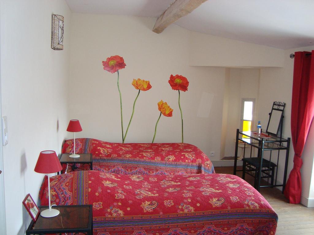 Chateau Coquelicot Souilhanels Rum bild
